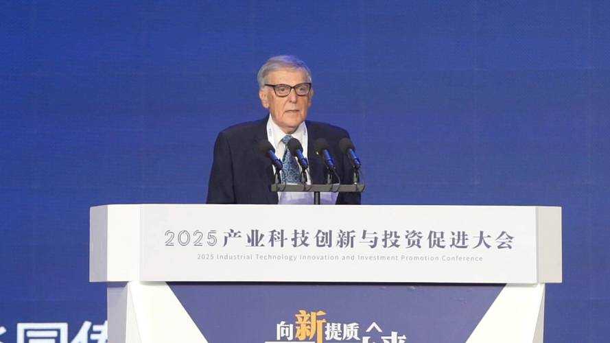 2025年暴雪新作前瞻 五大核心创新与行业变革
